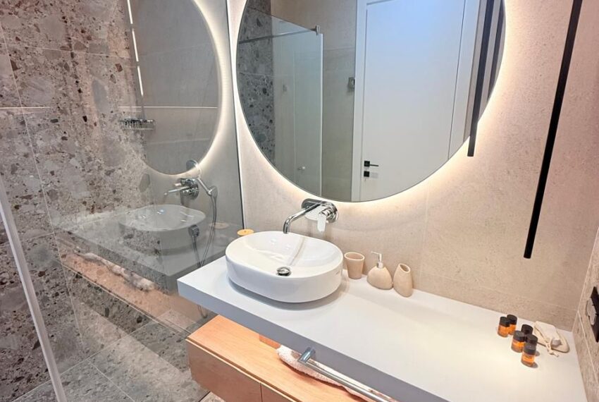 12a1a906-8989-435f-91bd-4556efcf43dd