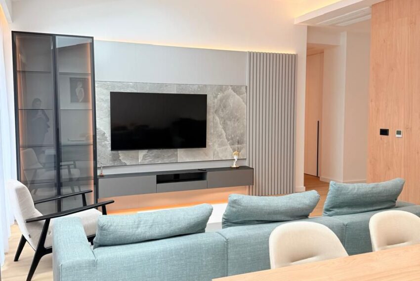 1b260e10-201d-435f-80ef-3ae4d7b0a753