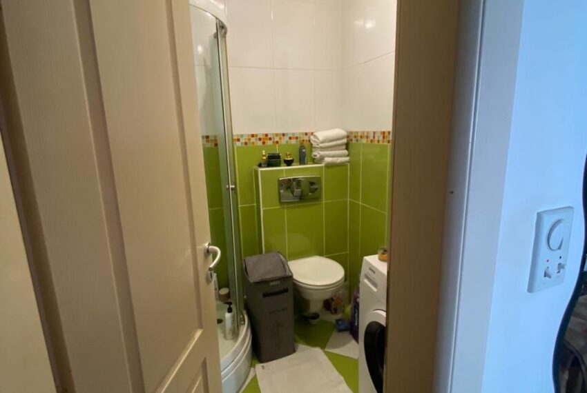 5d67f68d-b725-4c65-afbf-3952e56eaa2c