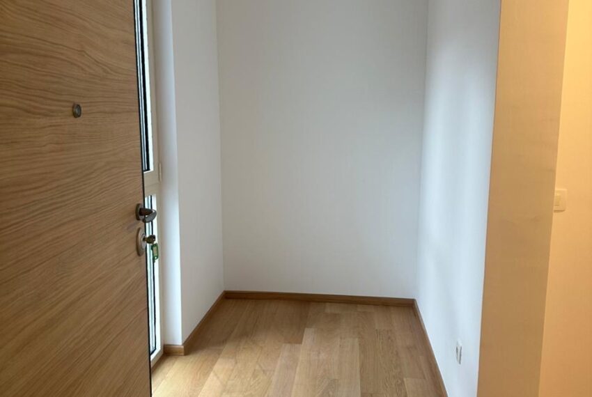 6D1EB400-63E4-4621-BE60-A9410C222BB7