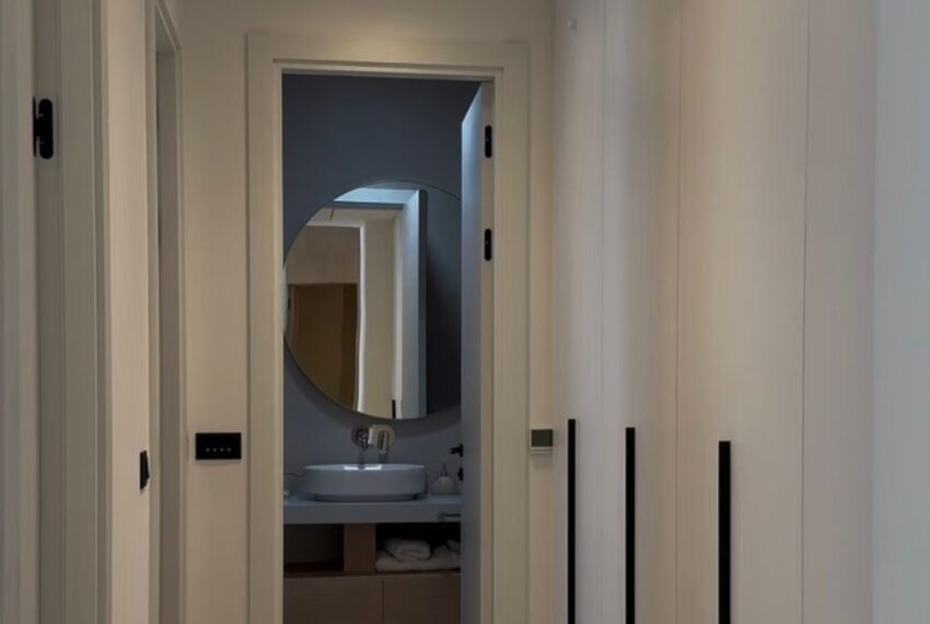 892907bf-ef13-435c-8c76-61fe774c3006