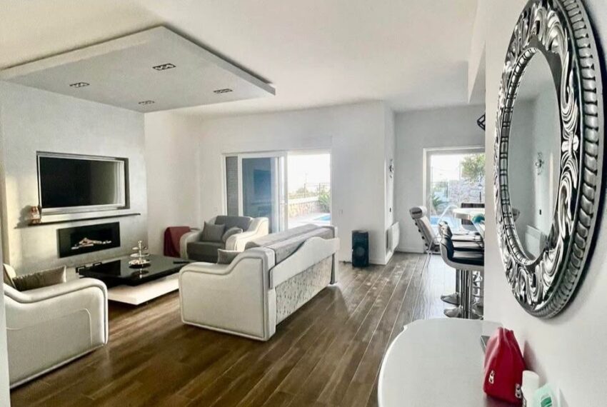 8b4a1498-0477-4a10-915e-5a1ced43a4db