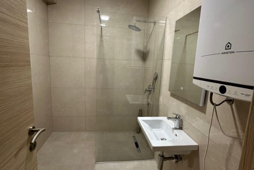 95182602-F6CF-427F-AF6C-D7B43113ED43