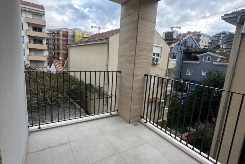 af5eaef4-825c-46ba-a7df-5703a41f476a