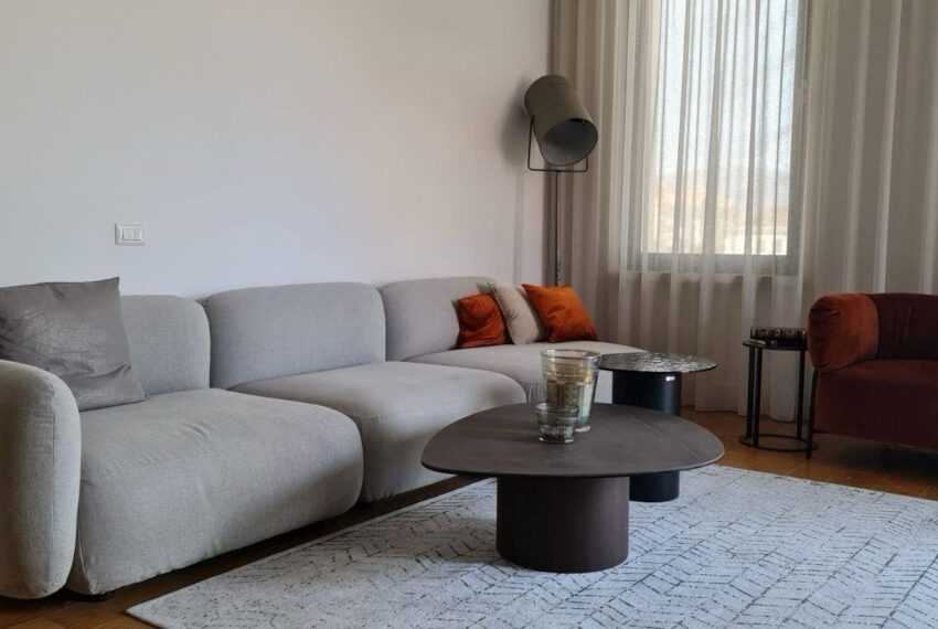 fb6f88a5-c396-43b3-a33b-642b1a55d9ee