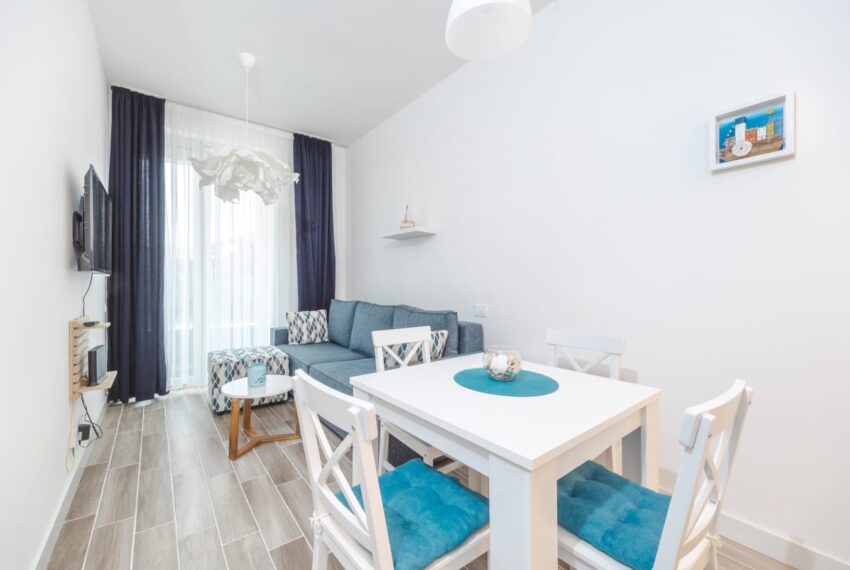 fb91d706-e3df-4ffc-a6f2-43c48a1765e0