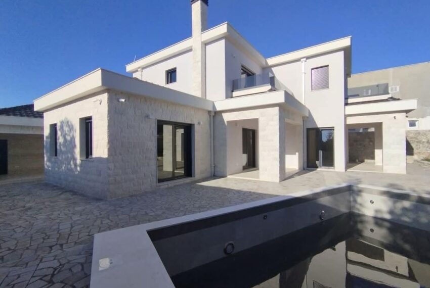 6f87ed0b-19ac-4694-a67e-5654fe920c8f (1)