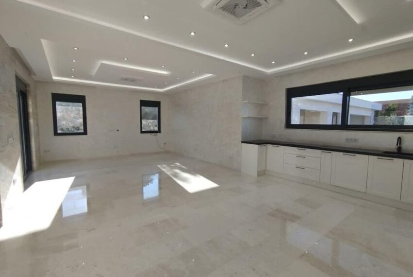 840c3d39-0fff-4a33-aafc-8d44e697f3c8 (1)