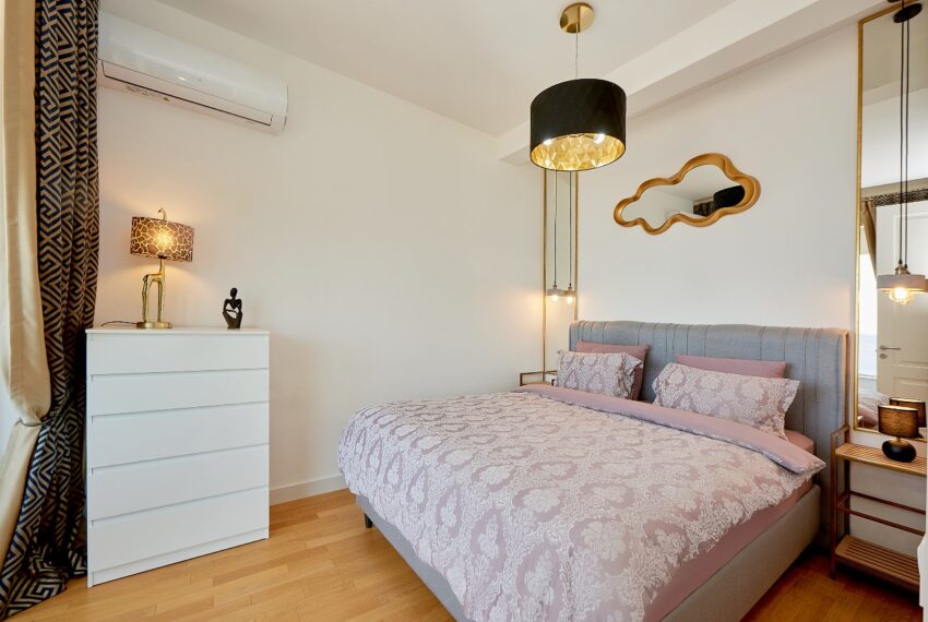 c2e9a0d8-474d-4839-9b42-2f33ee4309cb