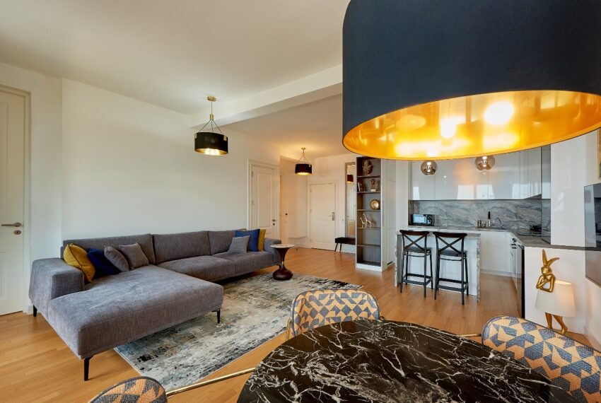 c9cf0bc0-f841-40d7-bf87-6d411462dd16