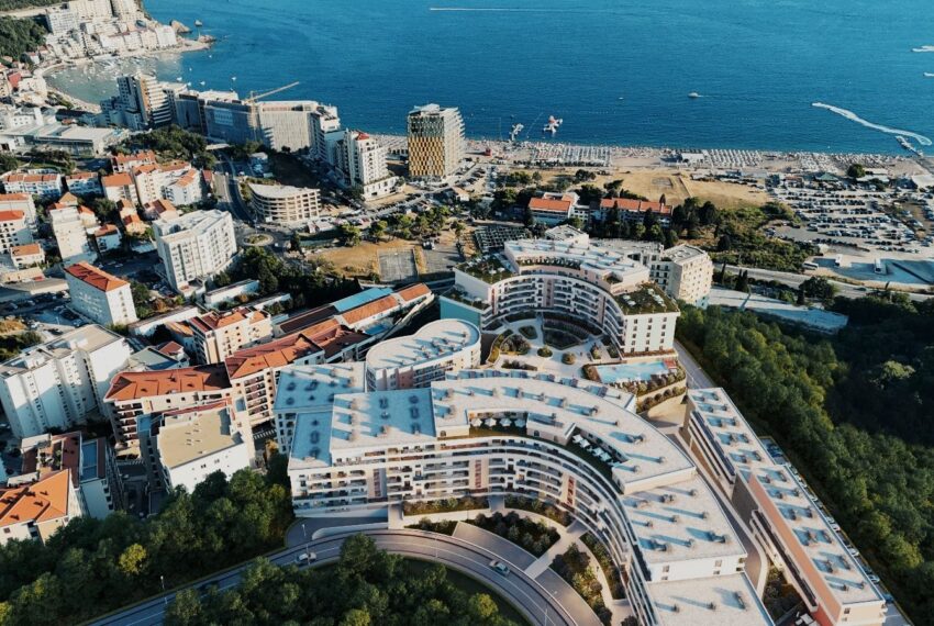 0c9a19d1-a3b2-48c2-9ce9-5abc0400920f