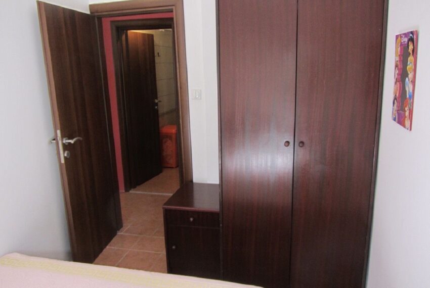 4e6b52bb-b486-4892-a6e1-2ac156fe1116