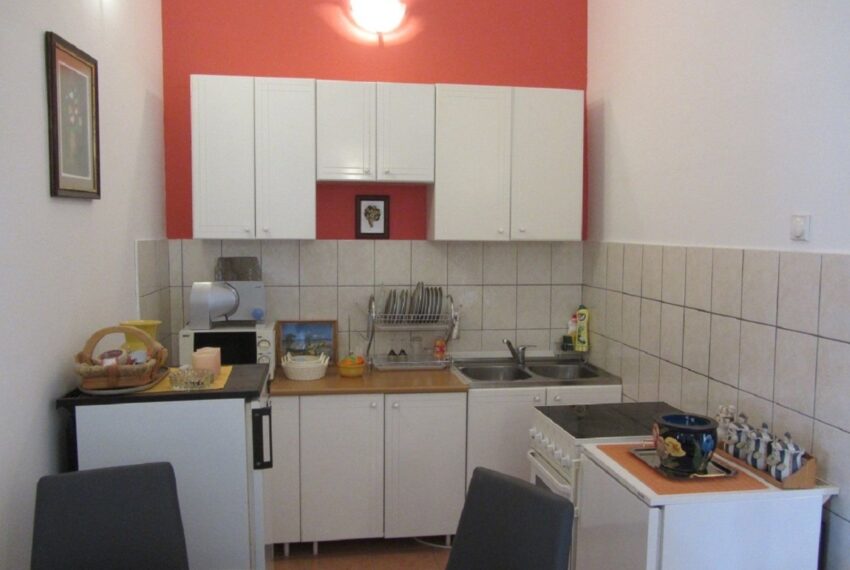 765120ba-8c29-4b02-b7bb-97e8d703742b