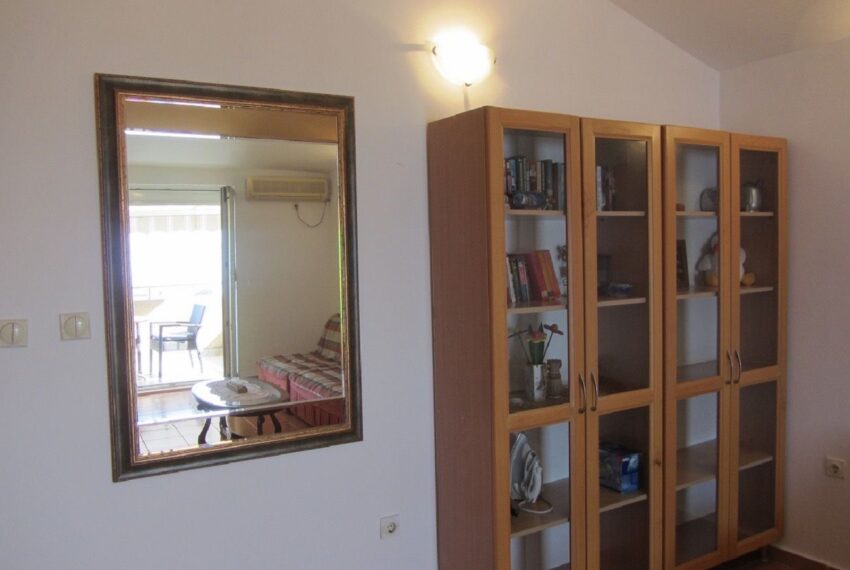 806112b9-5cc9-4223-9583-bdacfe3a66d4