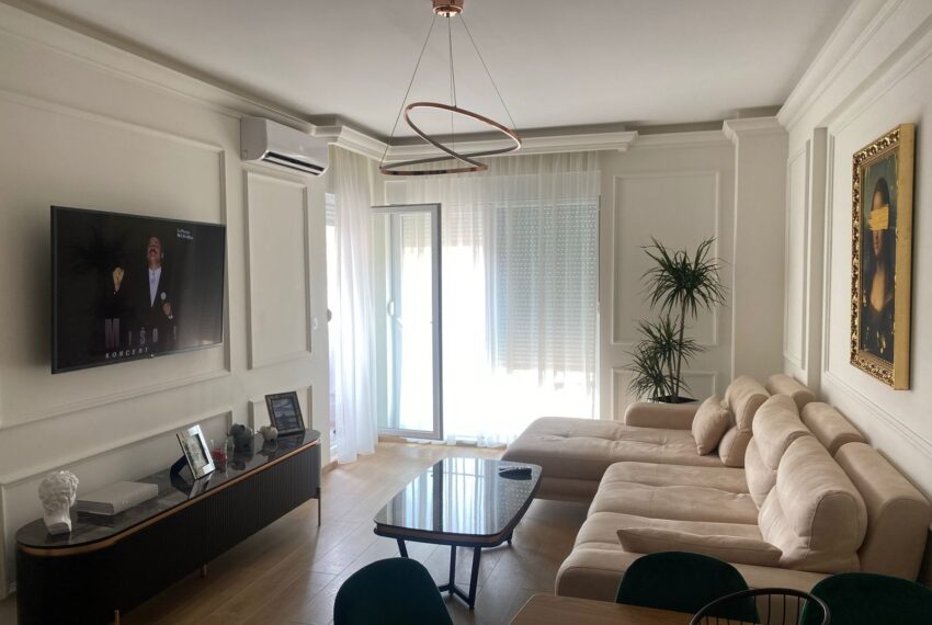 95ef5212-3c10-4ec8-94bd-e9a8dca464e1